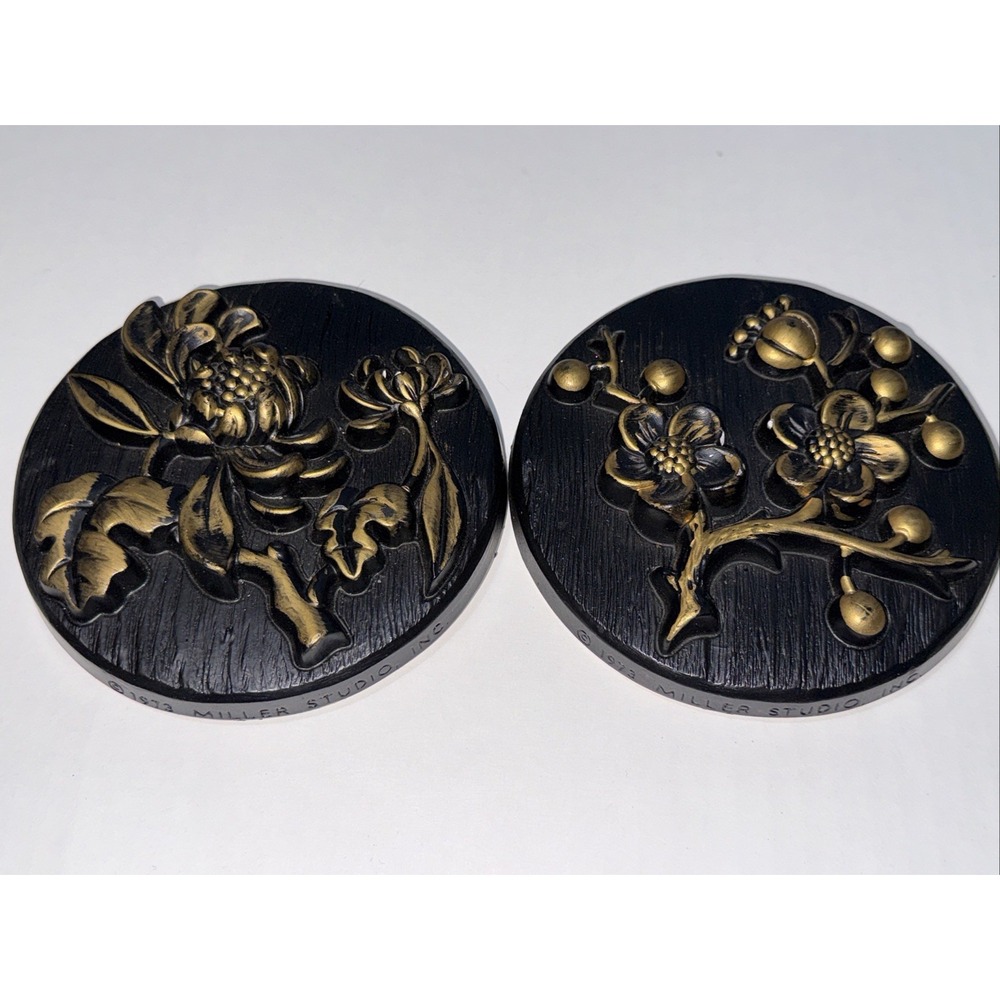 Set Of 2 Black Gold Chalk Ware Round Wall Plaques Flowers Berries Leaf Retro MCM